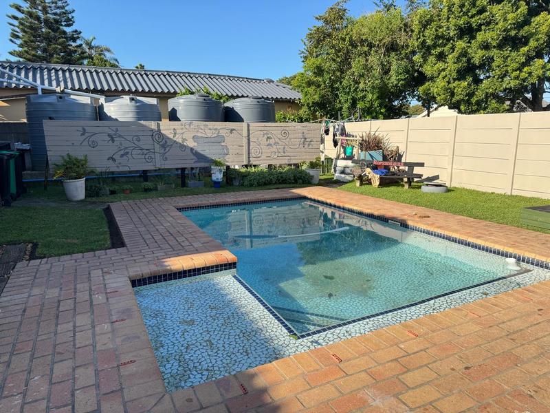 To Let 3 Bedroom Property for Rent in Gonubie Eastern Cape